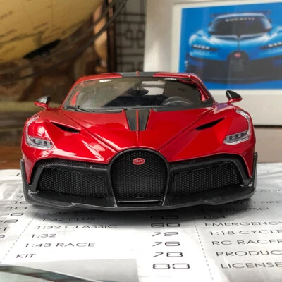 Bugatti Divo Simulation Alloy Car Red Exquisite Gift Collection Box 1:18 - Image 1 of 4