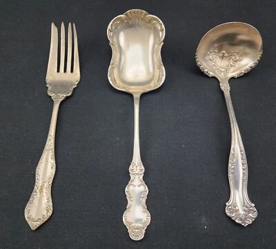 3 PIECE ANTIQUE SILVERWARE LOT U.S  SILVER CO & 1847 ROGERS BROS. A1 JELLY SPOON - Image 1 of 4