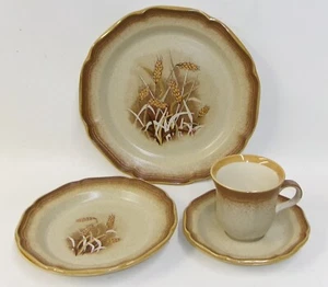 Vintage Mikasa Stoneware Whole Wheat Granola 4 Place Settings MIB 20Pc Set - Picture 1 of 4