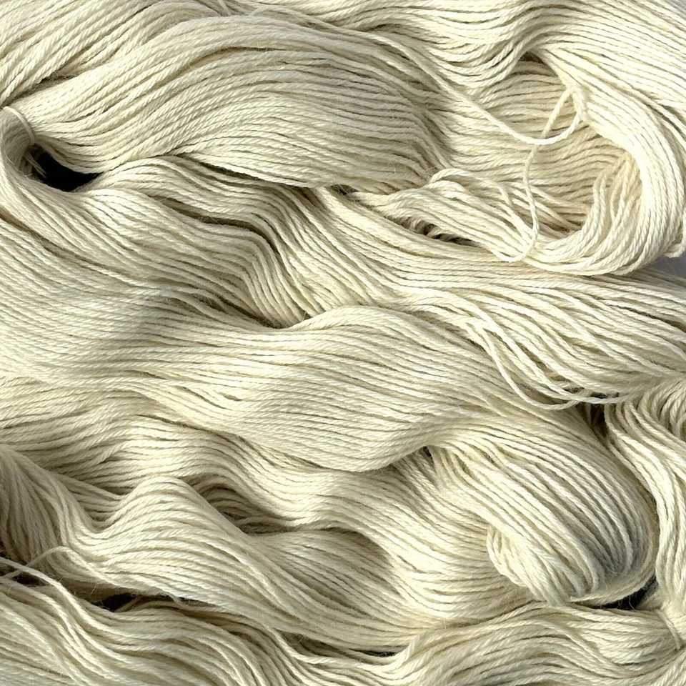 Hilo natural sin teñir de alpaca para bebé dedo/calcetín peso 437 yardas a 3,5 oz tinte de punto Foto 1 de 3