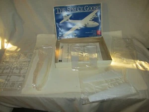 Die ""Fichtegans"" Hughs HK-1 Hercules Maßstab 1/200 Kunststoff Modellbausatz offene Box - Bild 1 von 6