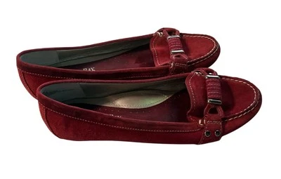 St. John's Bay Red Flat Shoes Suede Leather Loafer Buckle Size 8.5 Comfort Shoe - Image 1 of 4