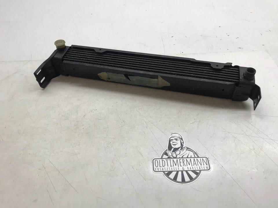 Kühler Ölkühler Mercedes W114 W115 1141800165 NOS NEU - Immagine 1 di 4