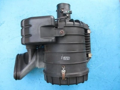 HINO Ranger 2015 TKG-FD7JJA Air Cleaner Assembly 17700E0850 [Used] [PA103321488] - Image 1 of 4