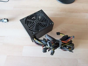 Corsair VS Series VS550 550W ATX Power Supply CP-9020171 75-003436 - Afbeelding 1 van 3