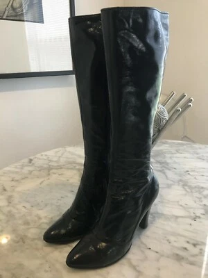 Botas hasta la rodilla Marc Jacobs charol negro ITALIA UE 40.5 US 10.5 Foto 1 de 4