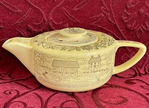 Vintage, Bucks Country 4 Cup TEAPOT, by Royal (USA), Sebring Ohio, Dutch Farming - Picture 1 of 9