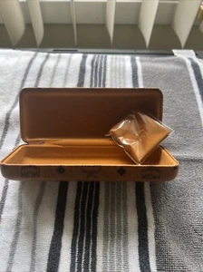 MCM BRAUN KLEINES ETUI TUCH AUTHENTISCHE OPTISCHE BRILLE - Bild 1 von 3