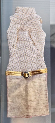 Vestido vintage Barbie INTRIGUE #1470 dorado metálico solo 1967 Foto 1 de 4