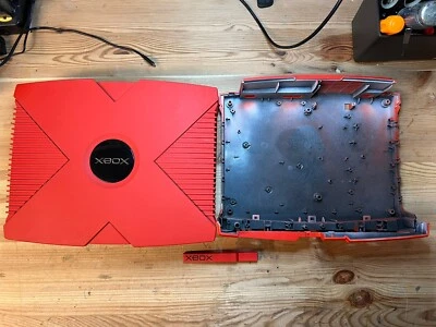 Reconditioned Original Microsoft Xbox Case and DVD Bezel Only - Image 1 of 4