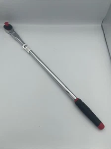 Mac Tools 1/2" Drive Axis™ Metal Handle Ratchet - 26" VR2690LFPA - Picture 1 of 7