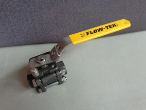 New Flow-Tek 1/2" - 8003 Locking Ball Valve 1000WOG A216-WCB (Bin Loc 9C1) - Picture 1 of 12
