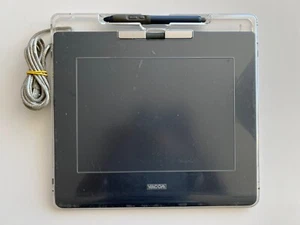 Wacom Graphire 4 CTE-640 Numériseur Tablette Bleu 6" x 8" - Stylo Inclus - Photo 1/3