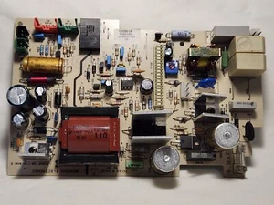 Repuesto especial Bernina 1080: placa de circuito de fuente de alimentación - Imagen 1 de 2