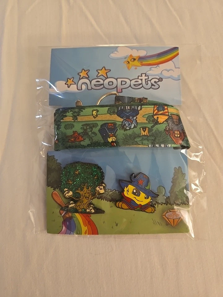 NEOPETS Lanyard and 2 Pin Set SDCC 2024 Comic Con Exclusive IN HAND W CODE - Image 1 of 1