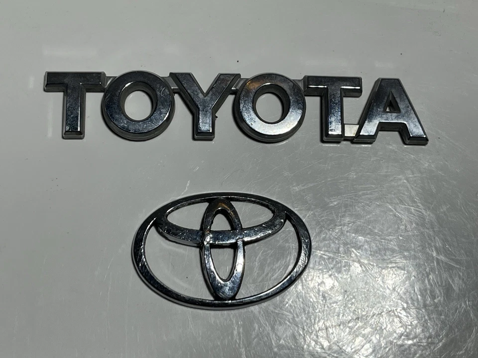 Toyota 4Runner 1996-2002 elevador trasero puerta trasera tapa emblema placa de identificación escritura cromo Foto 1 de 4