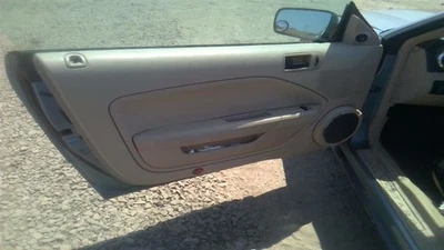 MUSTANG   2005 Front Door Trim Panel 30230444 - Image 1 of 4