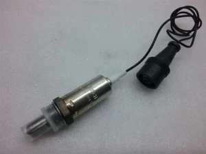 0065422317 NEW BOSCH Oxygen O2 Sensor MB-13 - Picture 1 of 7