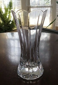 Jarrón Mikasa Lead Crystal Stratus Bud usado en excelente estado con pegatina Japón - Imagen 1 de 5