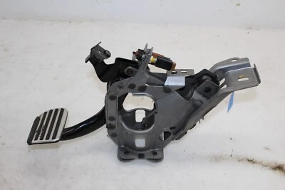 2009-2020 Nissan 370z Brake Pedal OEM DV49 - Image 1 of 4