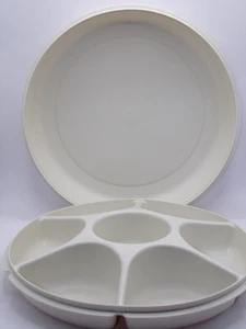 Tupperware Divided Veggie, Chip/Dip Bowl off white - Picture 1 of 10