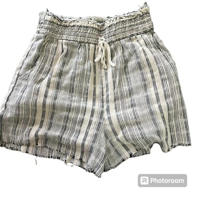 Шорты с пряжкой BKE размер M бежевые в полоску хлопок необработанный подол со сборками карман на высокую талию - Изображение 1 из 4