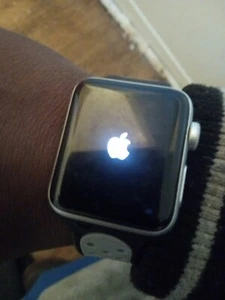 Apple Watch Series 3 - Picture 1 of 4