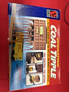 Life Like Operating Coal Tipple W/ Hopper Car HO Scale 1/87 21310 New Open Box - Picture 1 of 5