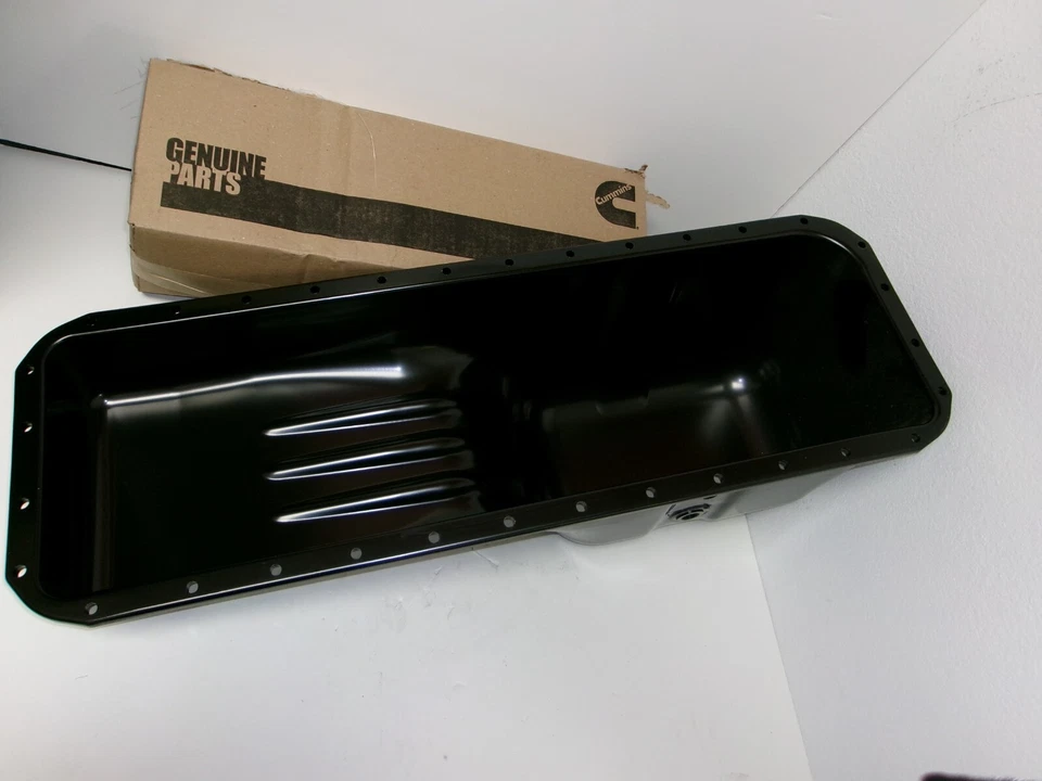5282669 3974294 3944258 3948611 Oil Pan Fit For Dodge Cummins Diesel Engine 8.3L - Image 1 of 1