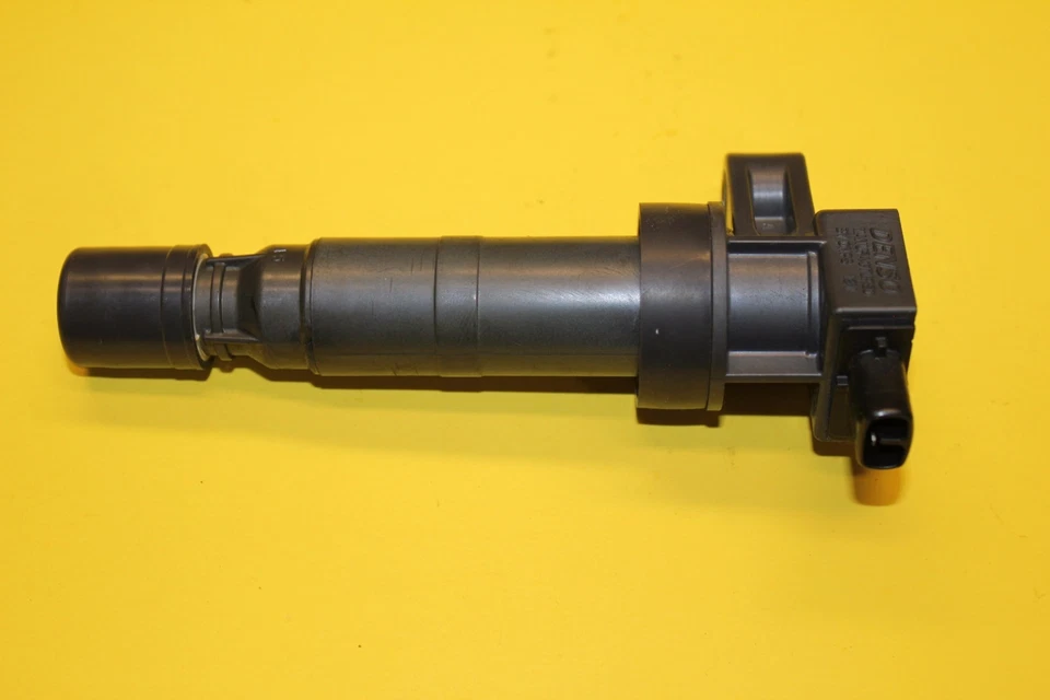 06-18 Kia Sedona Ignition Coil 07 08 09 10 11 12 13 14 15 16 17 27301-3C000 Foto 1 de 1