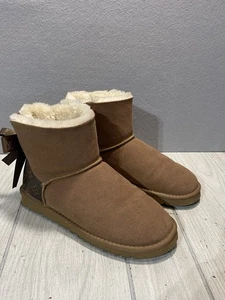 UGG LV Louis Vuitton Boots Size 11 Genuine Leather Sheepskin - Picture 1 of 9