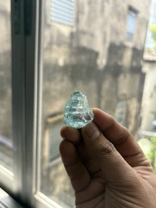 Nice Single Piece Of Blue Colour Aquamarine Rough @ 85 Cts - Imagen 1 de 6