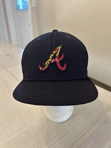 Berretto Baseball Atlanta Braves Spring Training Taglia 7 1/4 Nuova Era 2020 Cappello Acuna Jr - Foto 1 di 6
