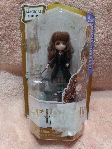 Wizarding World of Harry Potter Magical Minis HERMIONE GRANGER Spin Master NEW! Cover