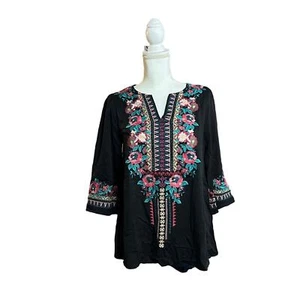 Andree by Unit Womens Size S Floral Embroidered Tunic Blouse Bohemian Black NEW - Picture 1 of 8