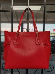 MICHAEL KORS VOYAGER EAST WEST MK SIGNATURE TOTE SHOULDER BAG - FLAME RED - Picture 1 of 6