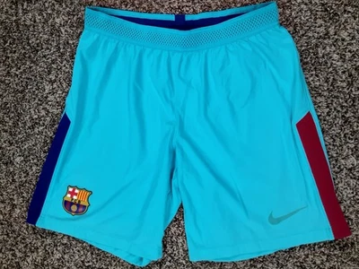 Pantalones Cortos de Fútbol Para Hombre Medianos Nike FC Barcelona 17/18 Visitante Azul Cielo Edición Jugador Foto 1 de 4