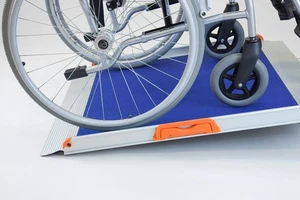 No Fold Wheelchair Ramp Blue( 5ft/152cm long 780mm wide) - Picture 1 of 8