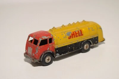 B12 1:60?? CIJ C.I.J FRANCE RENAULT TRUCK TANKER SHELL OTTIME CONDIZIONI - Immagine 1 di 4