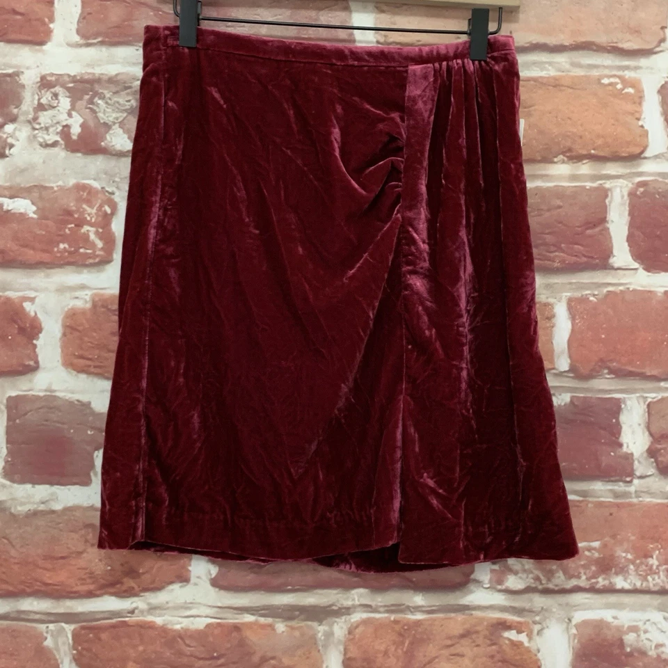 Falda Anthropologie Mujer Talla 4 Rojo Frambuesa Terciopelo Terciopelo Acanalado Cremallera Foto 1 de 4