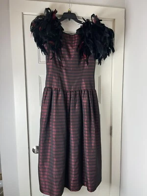 Vintage Victor Costa Dress 16 Burgundy Striped Black Feather Shoulder V Back  - Image 1 of 4