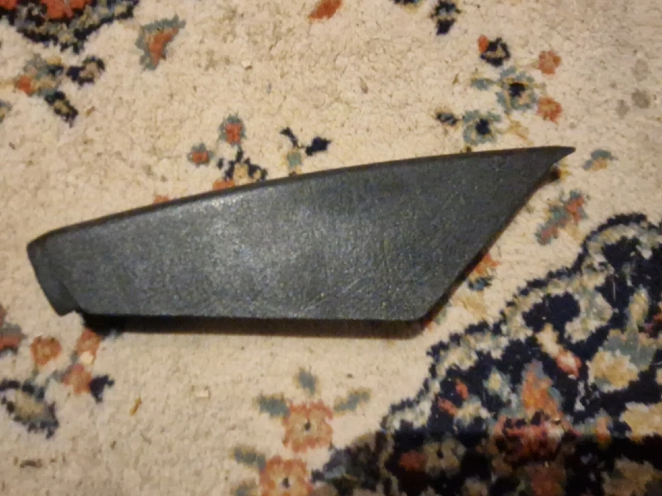 ОТДЕЛКА КРЫШКИ РЫЧАГА РУЧНОГО ТОРМОЗА VOLKSWAGEN GOLF MK2 1983-1992 191711463D - Изображение 1 из 1