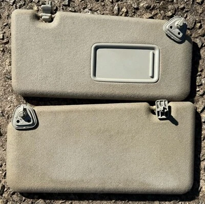 2007-2012 Nissan Versa OEM Driver & Passenger Sun Visors Beige Pair Sun Shades - Image 1 of 3