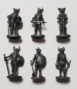 Soldatini Kinder figurines en metal Serie Vichinghi 35mm - A1 à A6 fer - Foto 1 di 2
