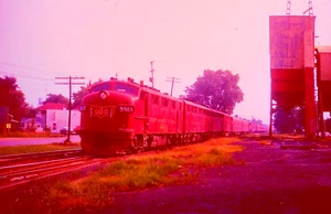 DUPLICATE EKTACHROME SLIDE GULF, MOBILE & OHIO RAILROAD F-3 #881A - Picture 1 of 1