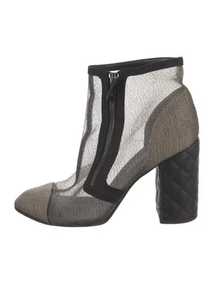 Chanel Botas Interlocking CC Logo Talla 39 Foto 1 de 4