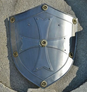 24 Inch Medieval Armor Templar Cross Shield For Halloween Fancy Dress Parties. - Foto 1 di 5