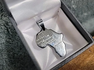 Motherland Africa Silver Tone Charm - Picture 1 of 10