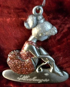 Mackenzie Ballerina Ornament - Bild 1 von 4