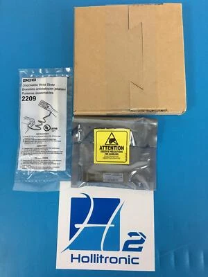 AVAGO AFBR-57F5UMZ-EP1 21CFR(J) CLASS 1 16GFC/10GE SFP+ SWL - Image 1 of 3